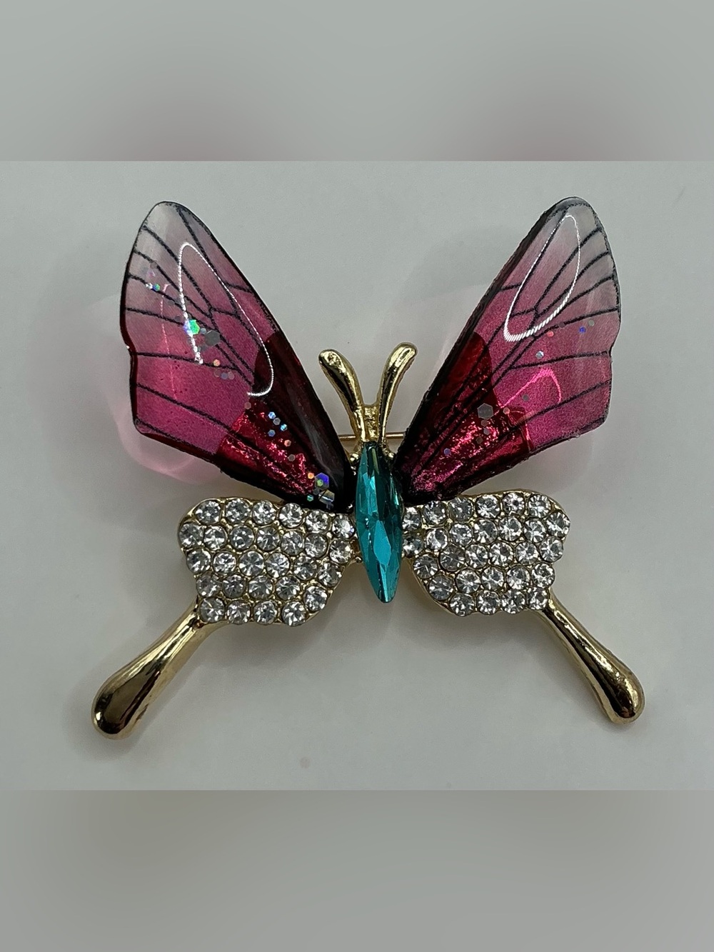 DAINTY PINK TEANSPARENT SMALL BUTTERFLY BROOCH RHINESTONE NWOT